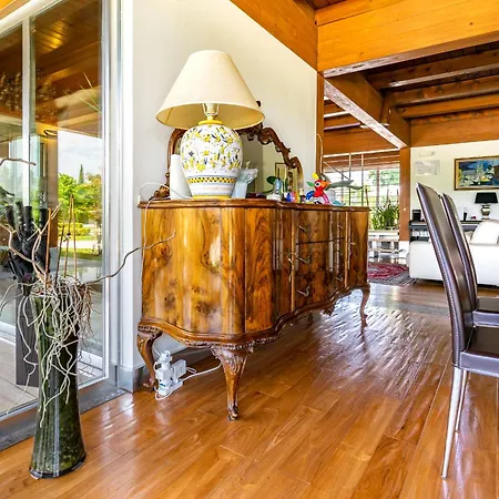 Casale Delle Ronde B&B 라티나