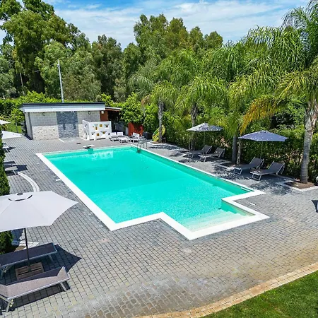 Casale Delle Ronde B&B 3*
